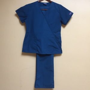 Carhartt & Cherokee nurses scrubs.